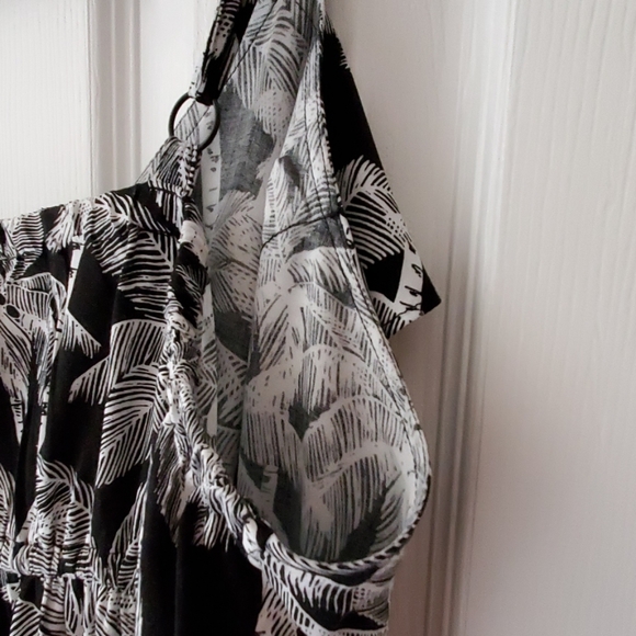 Torrid Summer Dress - Picture 6 of 6